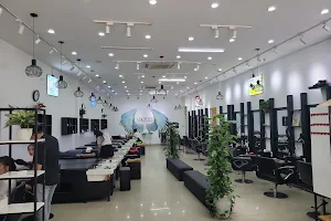 Viện Tóc - Luxury Man image