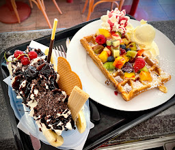 Eis Cafe Pin photo