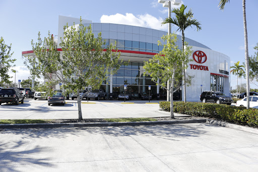 Toyota Dealer «West Kendall Toyota», reviews and photos, 13800 SW 137th Ave, Miami, FL 33186, USA