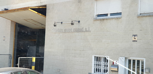 Toldos Producciones Mitjavila S A toldos en Poligon Pont Del Princep