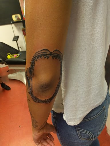 Tattoo Shop «Bad Azz Tattoo, LLC», reviews and photos, 105 Boston Rd, Edgewater, FL 32141, USA