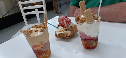 Heladería Damevin - Ice cream shop en Reconquista