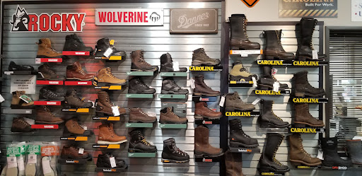 Work Clothes Store «Contractors Clothing Co», reviews and photos, 29350 John R Rd, Madison Heights, MI 48071, USA