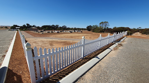 bank Narembeen Public Cemetery