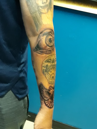 Explore matching tattoo sister in law tattoo ideas, creative tattoo ideas in Saint Petersburg, available at Ink Godz Tattoos