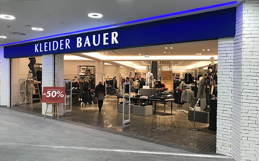 Kleider Bauer