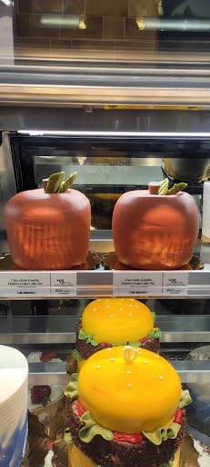 Grocery Store «Whole Foods Market», reviews and photos, 4501 Market Commons Dr, Fairfax, VA 22033, USA