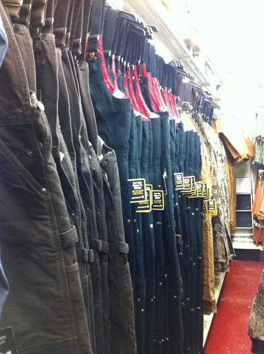 Plumbing Supply Store «Tripp Supply, Inc», reviews and photos, 635 Lawrence St, Batesville, AR 72501, USA