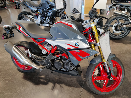 Motorcycle Dealer «Indian Motorcycle of Scottsdale», reviews and photos, 8420 E Butherus Dr, Scottsdale, AZ 85260, USA