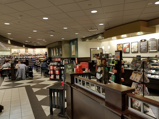 Book Store «Barnes & Noble», reviews and photos, 3561 N Freeway Blvd, Sacramento, CA 95834, USA