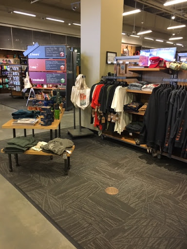 Camping Store «REI», reviews and photos, 49 Fitzgerald Street, Yonkers, NY 10710, USA