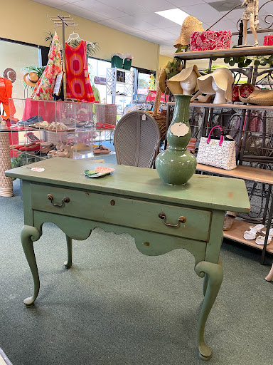 Thrift Store «Tambourine Resale Shop», reviews and photos, 1619 10th Ave, Vero Beach, FL 32960, USA