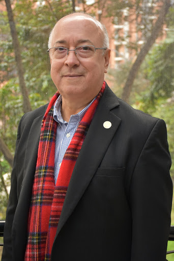 Dr. José Manuel González