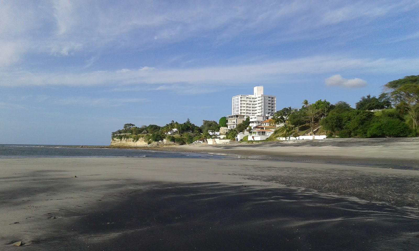 Photo de Corona Beach avec plusieurs baies spacieuses