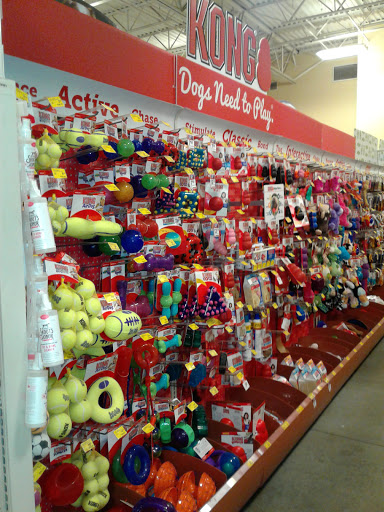Pet Supply Store «PetSmart», reviews and photos, 3610 Rosecrans St, San Diego, CA 92110, USA