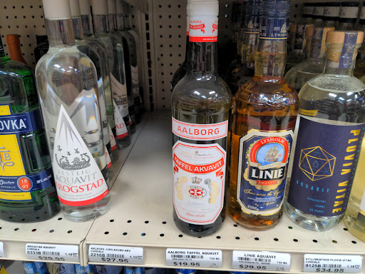 State Liquor Store «Barbur Liquor Store», reviews and photos, 9875 SW Barbur Blvd, Portland, OR 97219, USA