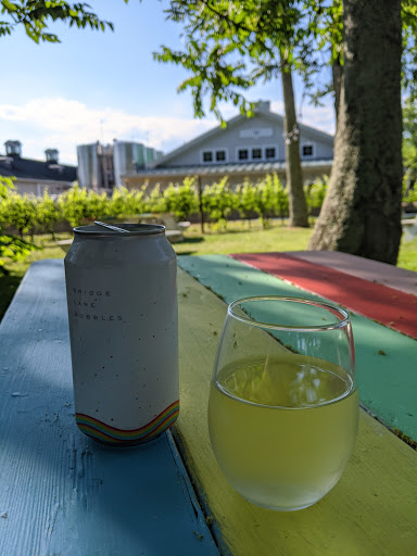 Winery «Bridge Lane Tasting Room», reviews and photos, 35 Cox Neck Rd, Mattituck, NY 11952, USA