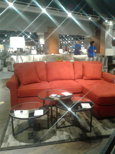 Furniture Store «Living Spaces - Glendale, AZ», reviews and photos, 6767 W Bell Rd, Glendale, AZ 85308, USA