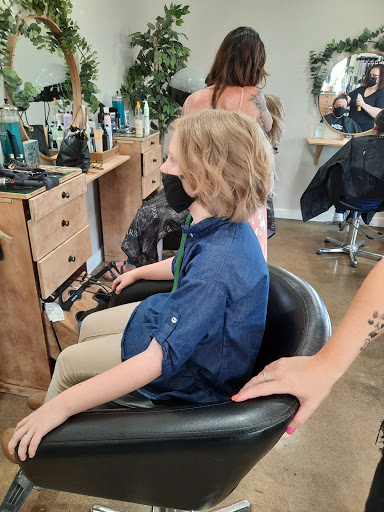 Beauty Salon «Serendipity Hair Salon», reviews and photos, 7127 IN-67, Pendleton, IN 46064, USA