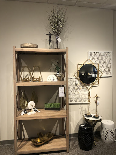 Furniture Store «La-Z-Boy Furniture Galleries», reviews and photos, 9605 Kingston Pike, Knoxville, TN 37922, USA