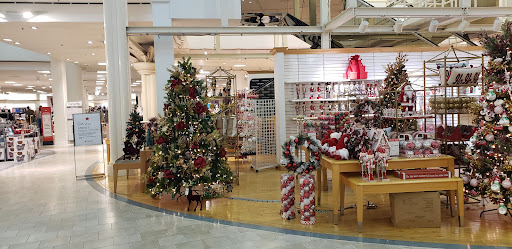 Shopping Mall «Edison Mall», reviews and photos, 4125 Cleveland Ave, Ft Myers, FL 33901, USA