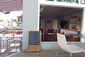 Al Barrio Cafe - Bar