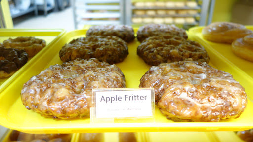 Donut Shop «Jefferson Donut Shop», reviews and photos, 1005 E Jefferson St, Grand Prairie, TX 75051, USA