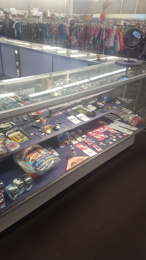 Thrift Store «Value Village Thrift Stores», reviews and photos, 6624 W Camelback Rd, Glendale, AZ 85301, USA