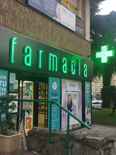 Farmacia Lda.    Cristina Soto