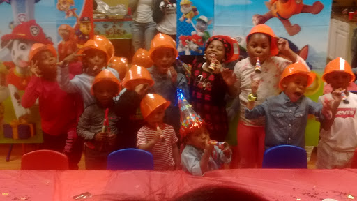 Education and Culture «Explore & Much More», reviews and photos, 3827 N Southport Ave, Chicago, IL 60613, USA