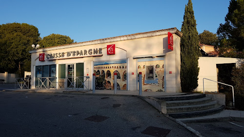 Banque Caisse d'Epargne Villeneuve Pont d'Avignon Villeneuve-lès-Avignon