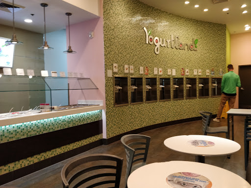 Frozen Yogurt Shop «Yogurtland», reviews and photos, 7211 Plaza Center Dr #140, West Jordan, UT 84084, USA