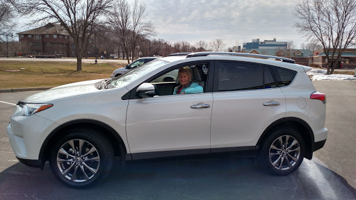 Toyota Dealer «Carlson Toyota», reviews and photos, 12880 Riverdale Dr NW, Coon Rapids, MN 55448, USA