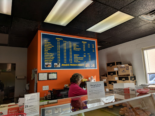 Donut Shop «Clifton Donut Shop», reviews and photos, 2317 Brownsboro Rd, Louisville, KY 40206, USA