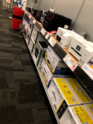 Office Supply Store «Staples», reviews and photos, 501 NJ-17, Paramus, NJ 07652, USA