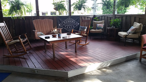 Seafood Restaurant «Hieronymus Seafood Restaurant & Oyster Bar», reviews and photos, 5035 Market St, Wilmington, NC 28405, USA