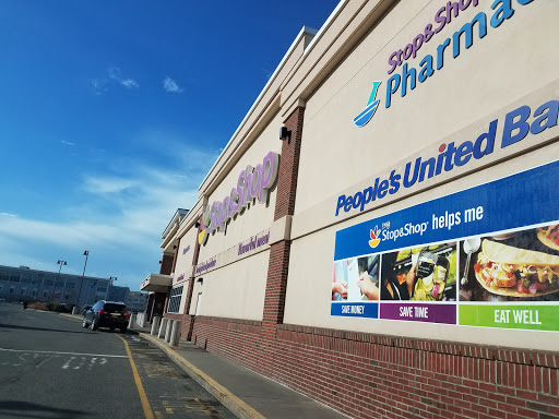 Supermarket «Stop & Shop», reviews and photos, 70-20 Rockaway Beach Blvd, Arverne, NY 11692, USA