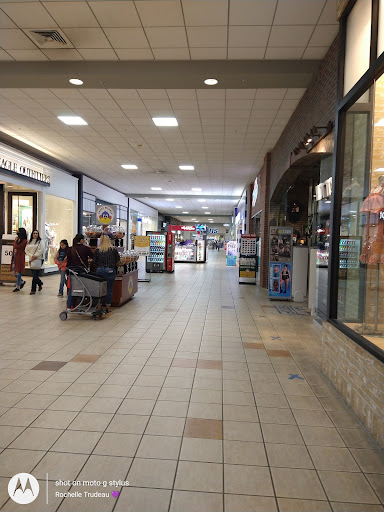 Shopping Mall «Valley Mall», reviews and photos, 2529 Main St, Union Gap, WA 98903, USA