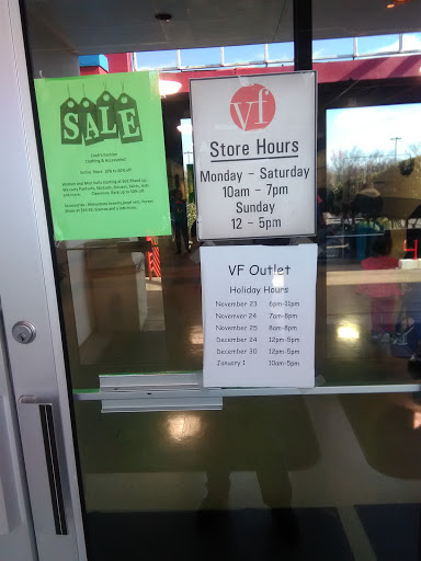 Outlet Store «VF Outlet», reviews and photos, 2824 S Eason Blvd, Tupelo, MS 38804, USA