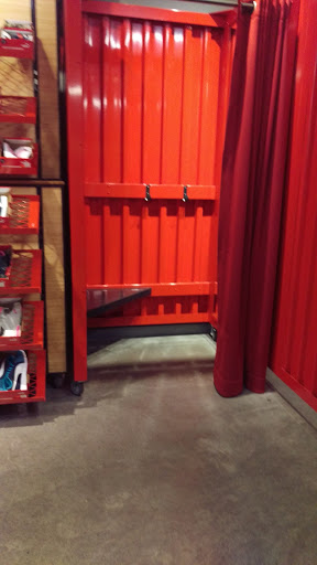 Shoe Store «PUMA», reviews and photos, 306 Hiawatha Blvd W j104, Syracuse, NY 13290, USA