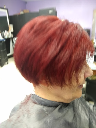 Hair Salon «House of Beauty Hair Salon for men and women», reviews and photos, 4050 La Crescenta Ave, Montrose, CA 91020, USA