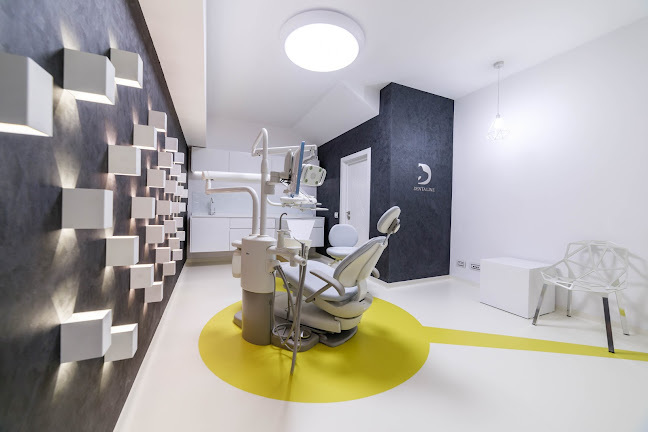 Opinii despre Clinica stomatologica Dentaline Bucuresti Sector 4 în <nil> - Dentist