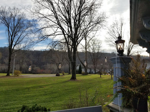 Bed & Breakfast «Richwood on the River / Bed & Breakfast & Events Venue», reviews and photos, 1233 KY-36, Milton, KY 40045, USA