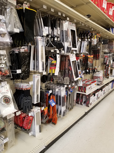 Sporting Goods Store «Academy Sports + Outdoors», reviews and photos, 198 S Point Blvd, McDonough, GA 30253, USA