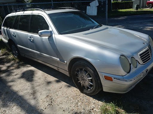 Used Car Dealer «Ark Auto Sales», reviews and photos, 1109 St Andrews Blvd, Charleston, SC 29407, USA