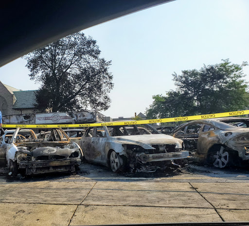 Used Car Dealer «Car Source», reviews and photos, 5821 Sheridan Rd, Kenosha, WI 53140, USA