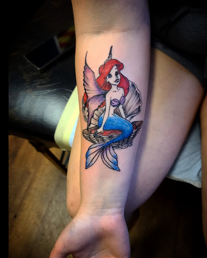 Explore las vegas tattoo ideas, creative tattoo ideas in Tacoma, available at LIFESENTENCEinK Tattoo Shop