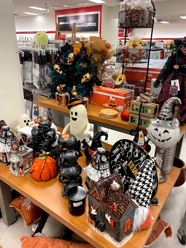 Thrift Store «Savers», reviews and photos