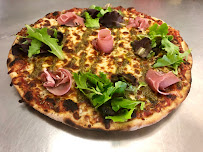 Plats et boissons du Pizzeria Sicile Pizza - Chez Enzo à Hyères - n°13