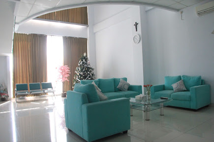ابتسامة العناية بالأسنان سورابايا - Smile Dental Care Surabaya